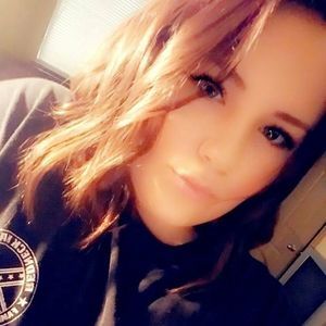 Meet your Posher, Ciara